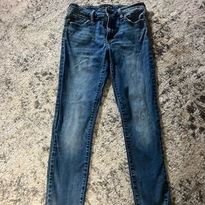 Lucky Brand mid rise skinny